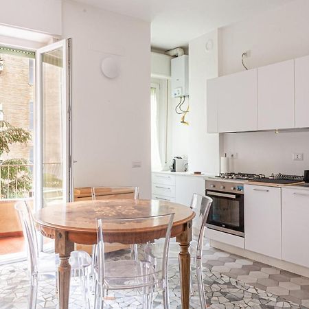 Bnbutler - Casa Lario - Isola District Milan Bagian luar foto